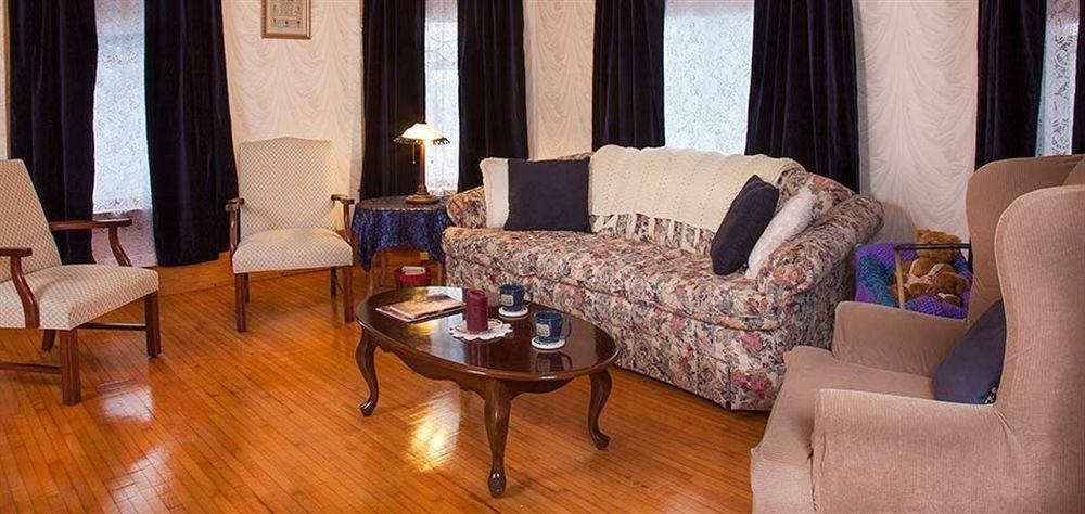 The Sawyer House Bed & Breakfast Sturgeon Bay Bagian luar foto